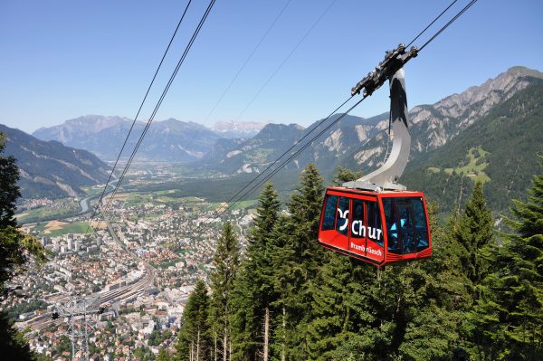 bergbahnen_brambruesch_kaenzeli_gondel-sommer_walterschmid
